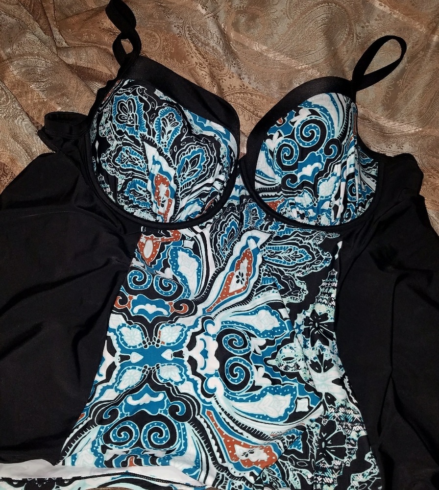 Swim top 44DD